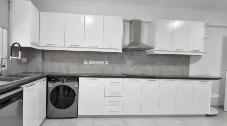 3 Bedroom Apartment for Sale in Limassol – Mesa Geitonia