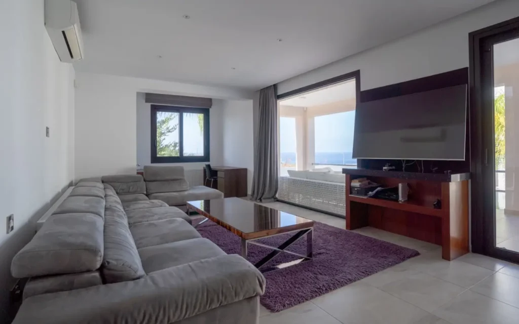 4 Bedroom House for Rent in Pegeia, Paphos District