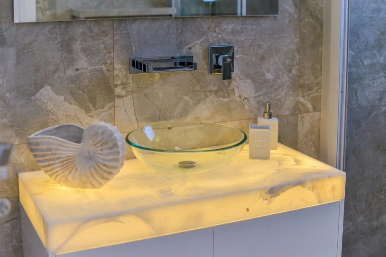 5 Bedroom House for Sale in Agios Tychonas, Limassol District