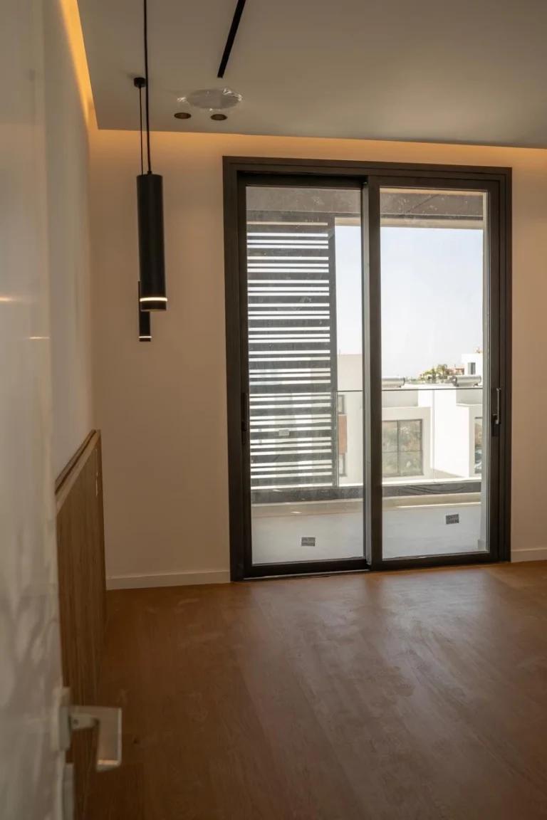 5 Bedroom House for Sale in Limassol – Mesa Geitonia