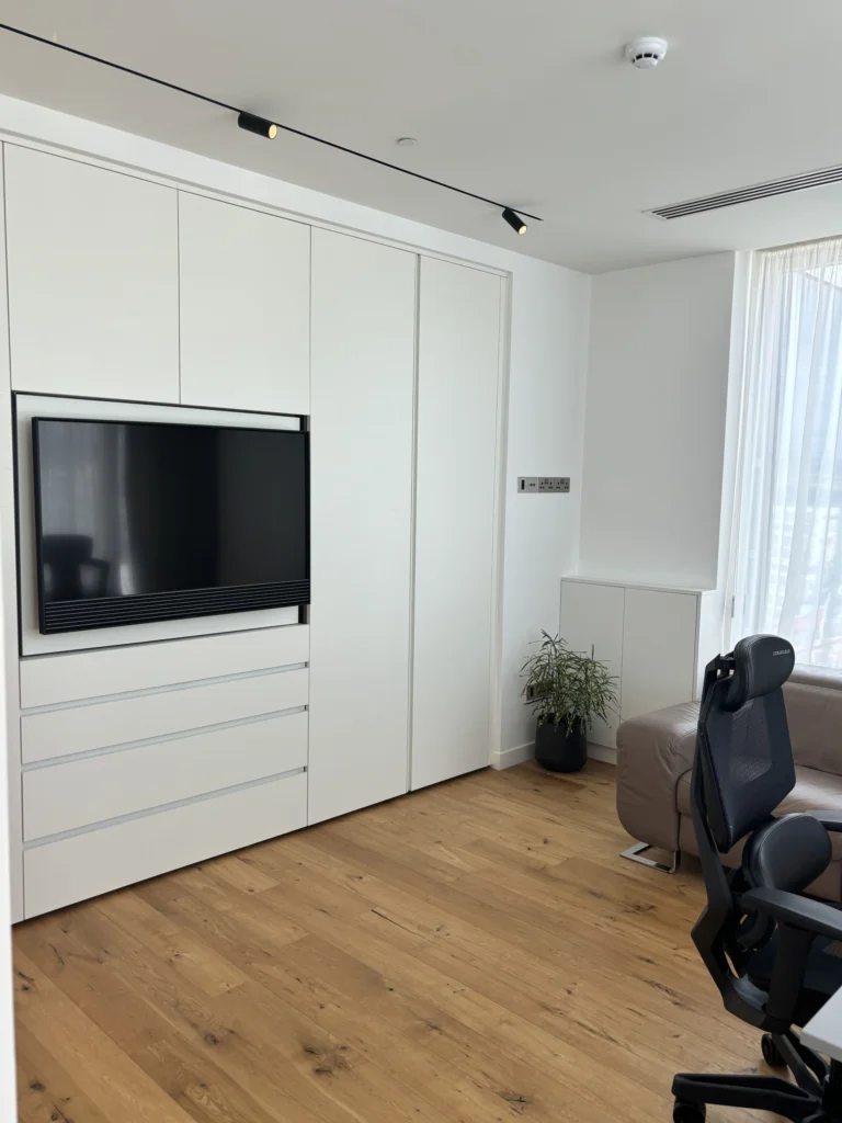 2 Bedroom Apartment for Sale in Agios Tychonas, Limassol District