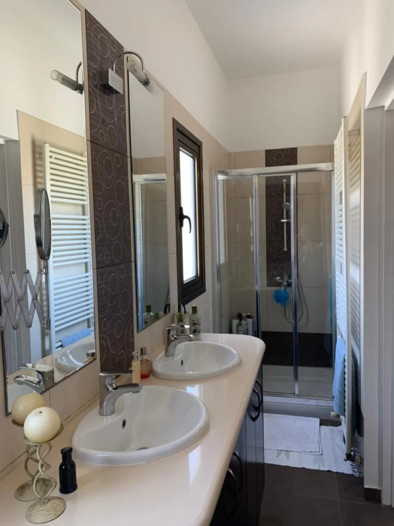 3 Bedroom House for Sale in Larnaca