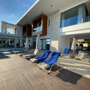 5 Bedroom House for Sale in Pegeia, Paphos District