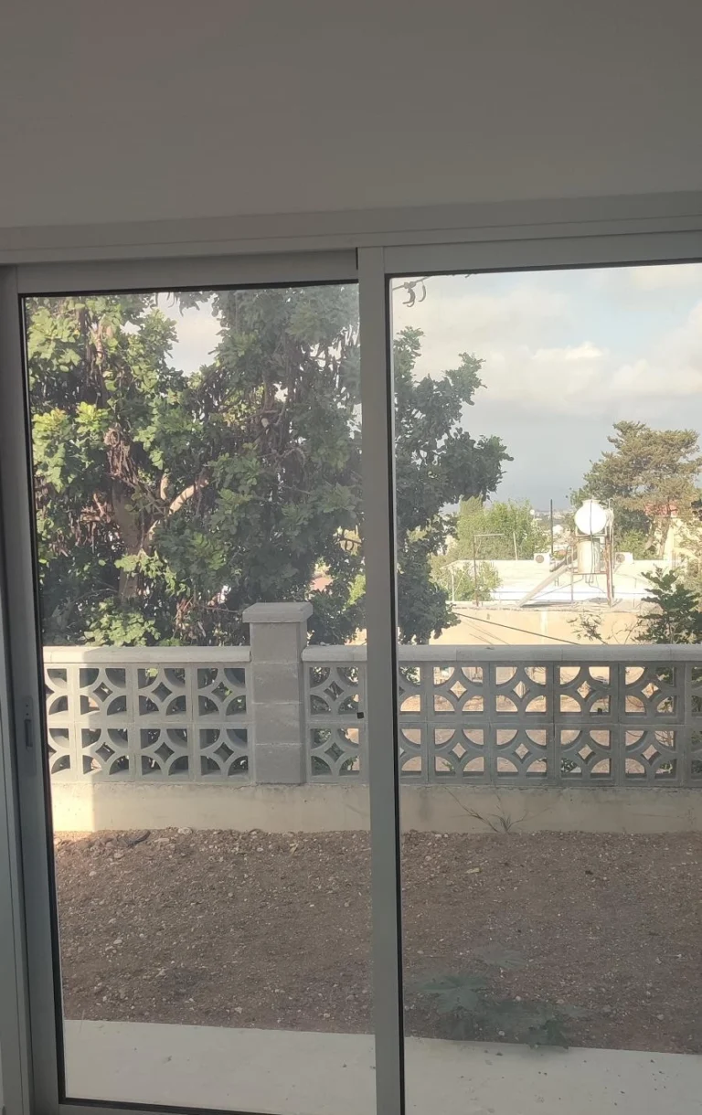 2 Bedroom Apartment for Sale in Mesa Chorio, Paphos District