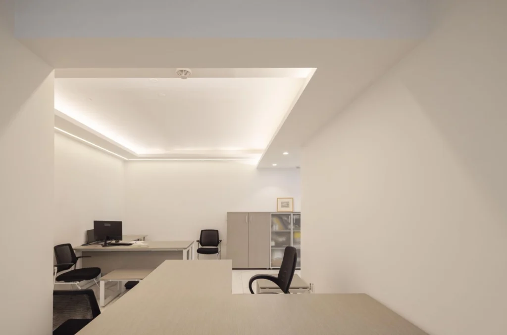 1072m² Commercial for Sale in Kalogiroi, Limassol District