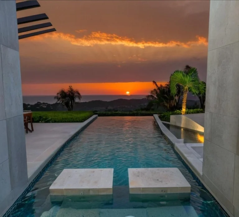 475m² House for Sale in Kathikas, Paphos District