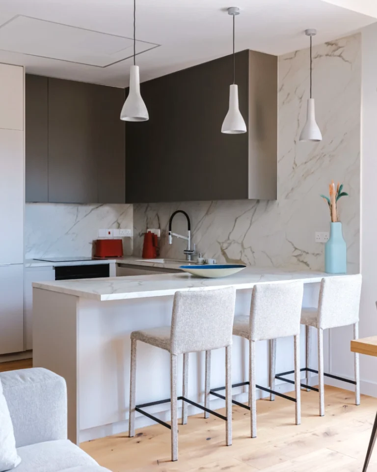 4 Bedroom Apartment for Sale in Limassol – Mesa Geitonia