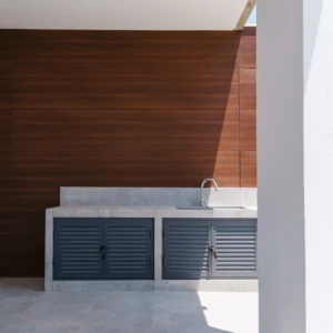 4 Bedroom Apartment for Sale in Limassol – Mesa Geitonia