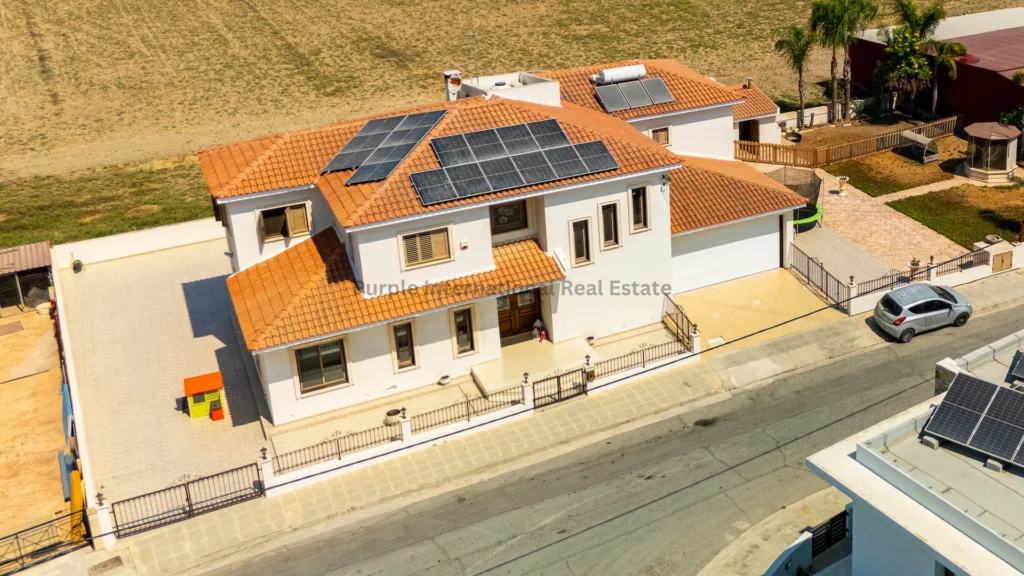 4 Bedroom House for Sale in Kiti, Larnaca District