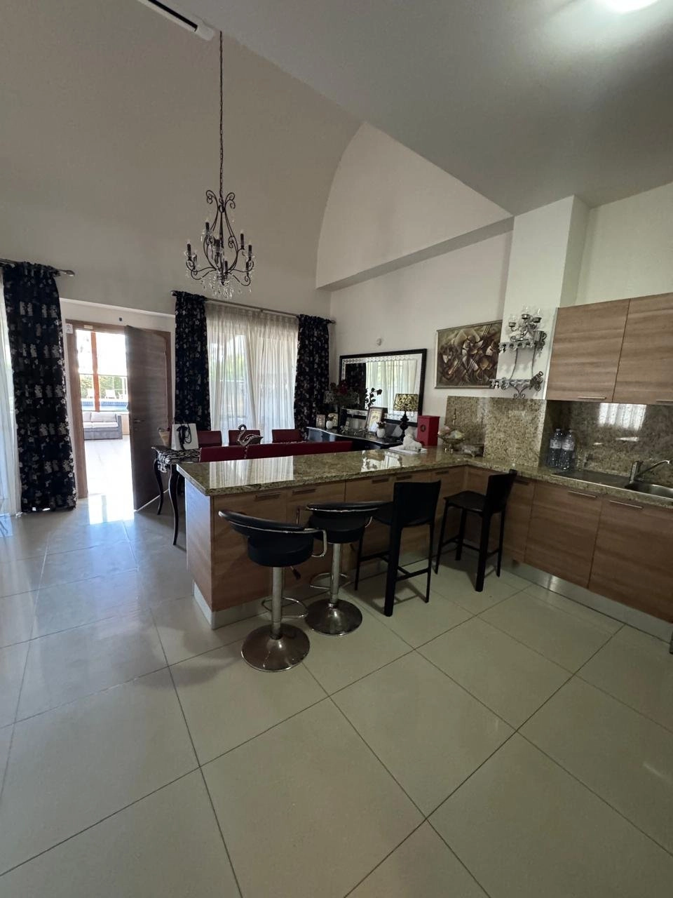 6+ Bedroom Apartment for Sale in Limassol District