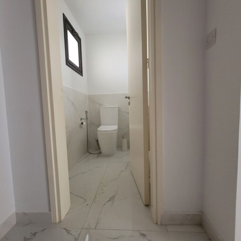 2 Bedroom Apartment for Sale in Kato Paphos