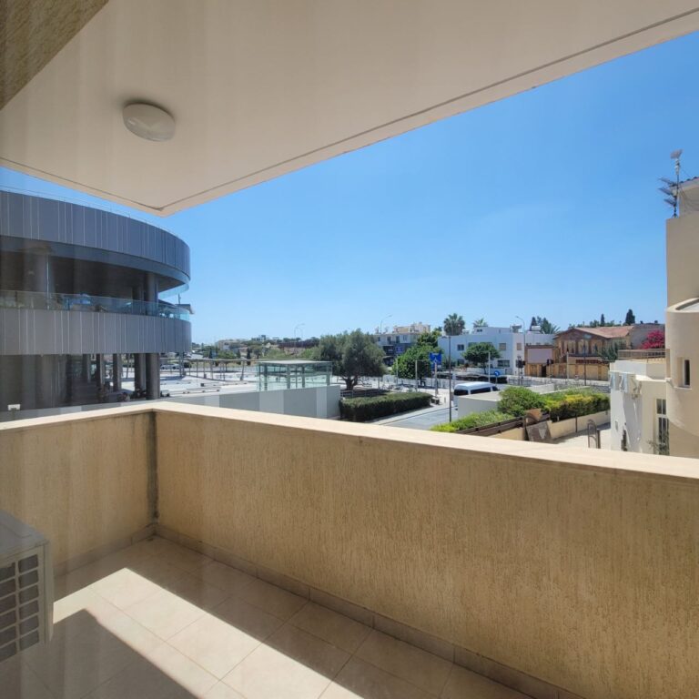 2 Bedroom Apartment for Sale in Kato Paphos