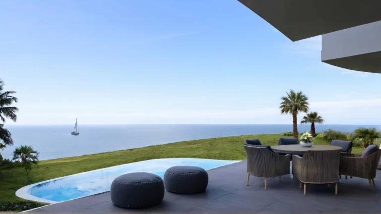 6+ Bedroom House for Sale in Kissonerga, Paphos District