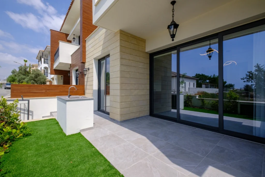 4 Bedroom House for Sale in Tersefanou, Larnaca District