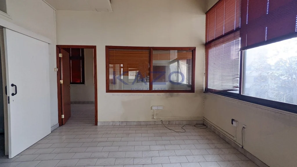 250m² Office for Sale in Nicosia – Agios Antonios
