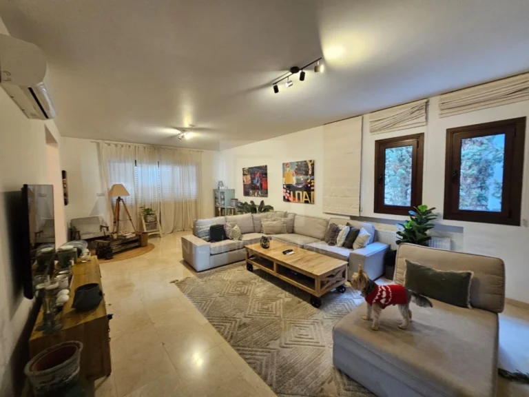 3 Bedroom House for Sale in Engomi, Nicosia District