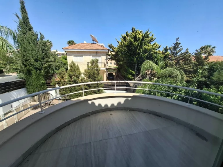 5 Bedroom House for Sale in Pyrgos Lemesou, Limassol District