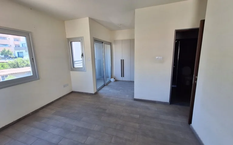 5 Bedroom House for Sale in Aglantzia, Nicosia District