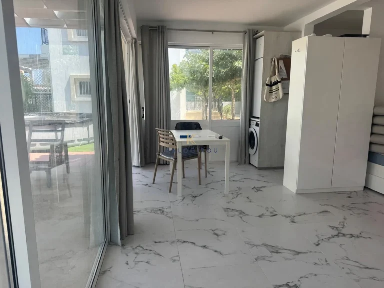 3 Bedroom House for Rent in Pervolia Larnacas