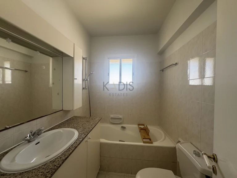 3 Bedroom Apartment for Rent in Strovolos, Nicosia District