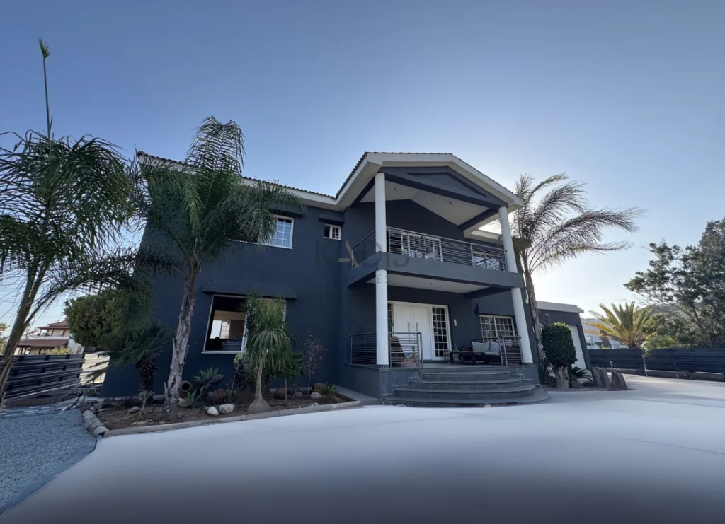 4 Bedroom House for Sale in Ypsonas, Limassol District