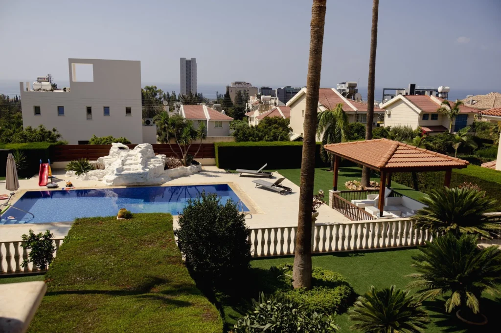5 Bedroom House for Sale in Agios Tychonas, Limassol District
