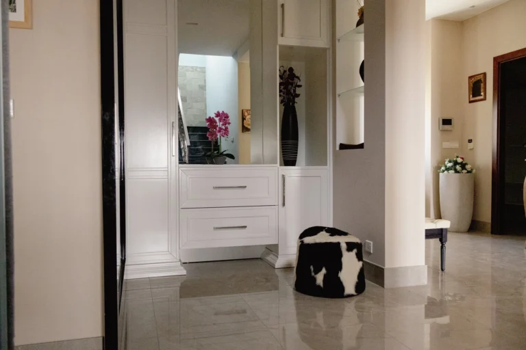 5 Bedroom House for Sale in Agios Tychonas, Limassol District