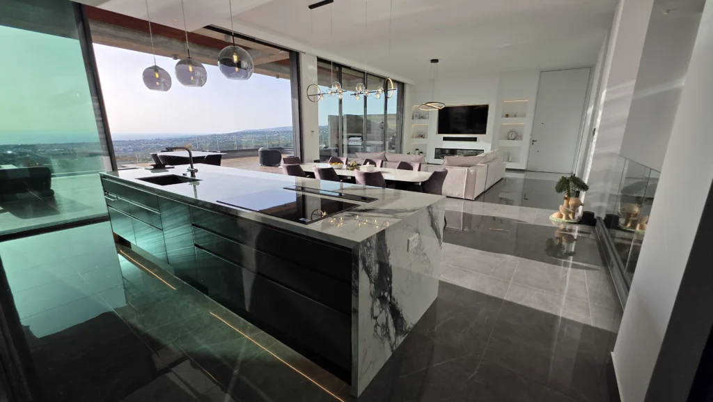 5 Bedroom House for Sale in Armou, Paphos District