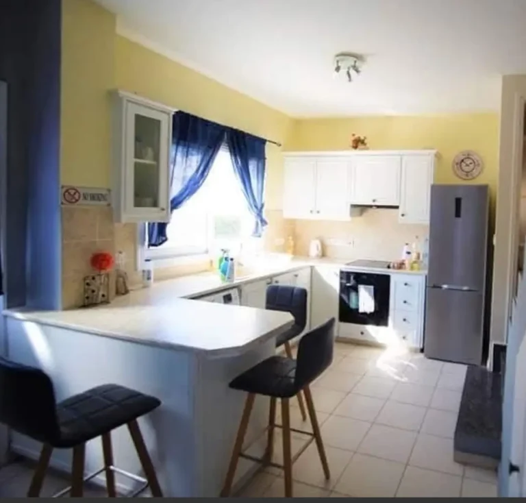 2 Bedroom House for Sale in Paphos – Universal