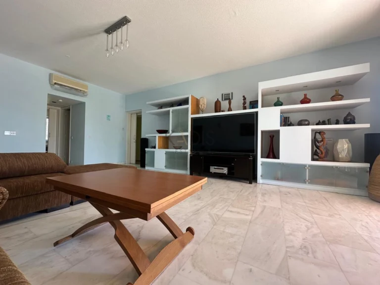 3 Bedroom Apartment for Sale in Pyrgos Lemesou, Limassol District