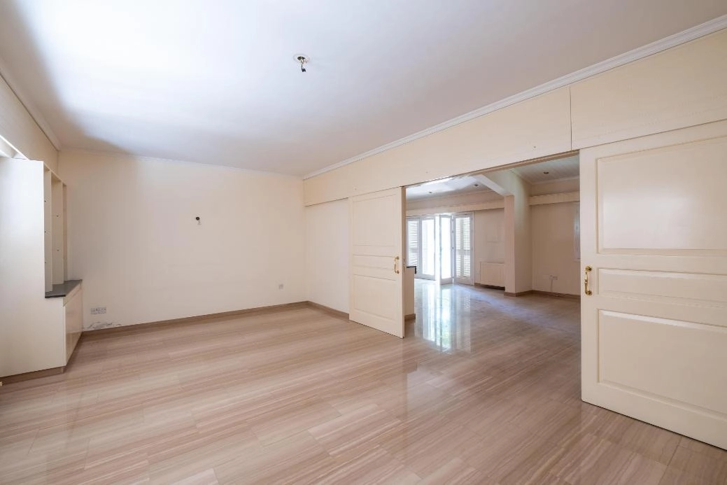 445m² Building for Sale in Agios Dometios, Nicosia District