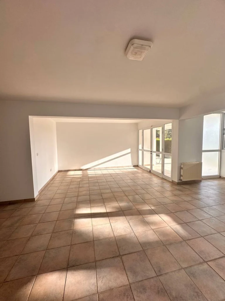 6+ Bedroom House for Rent in Potamos Germasogeias, Limassol District