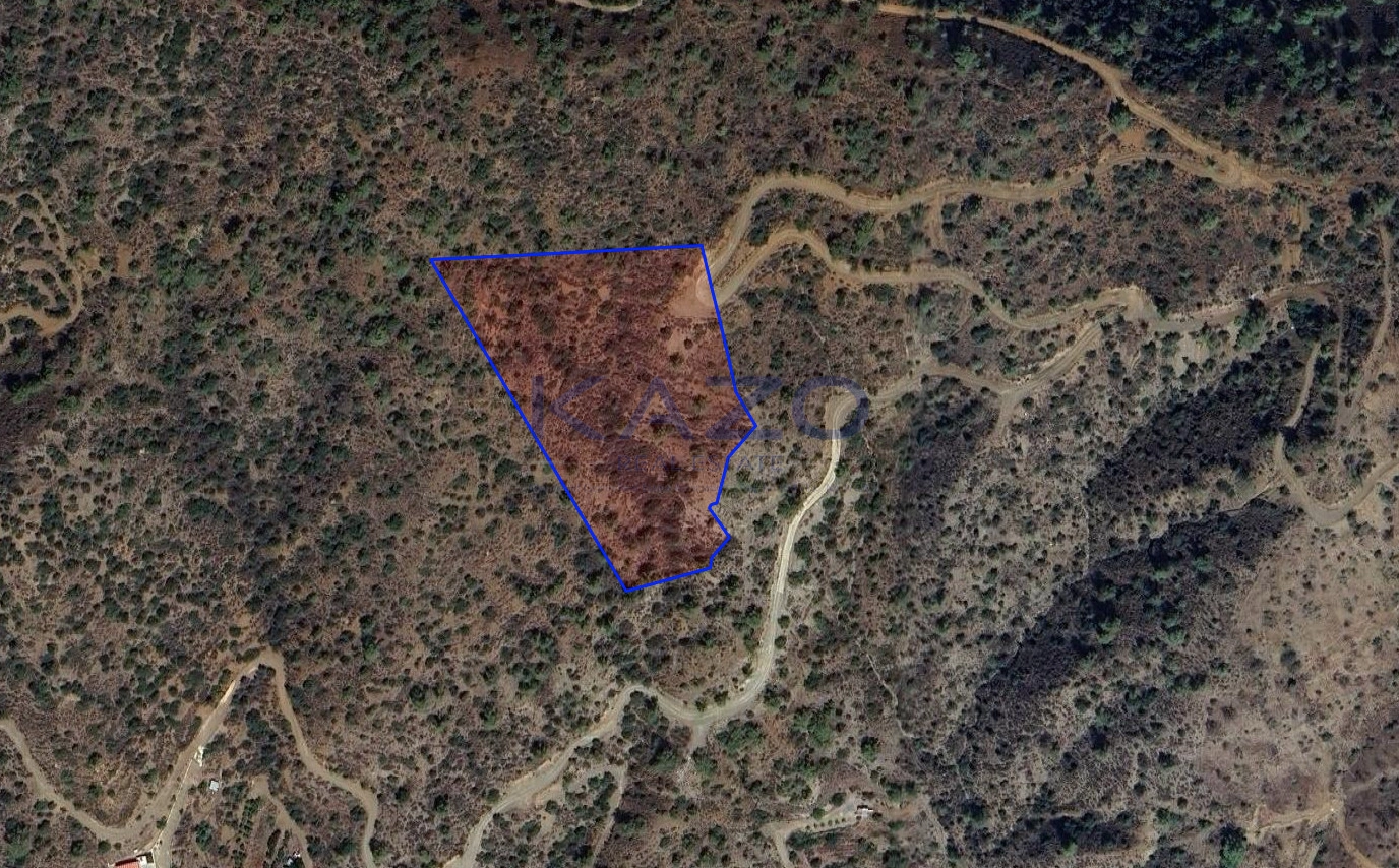 14,716m² Plot for Sale in Arakapas, Limassol District