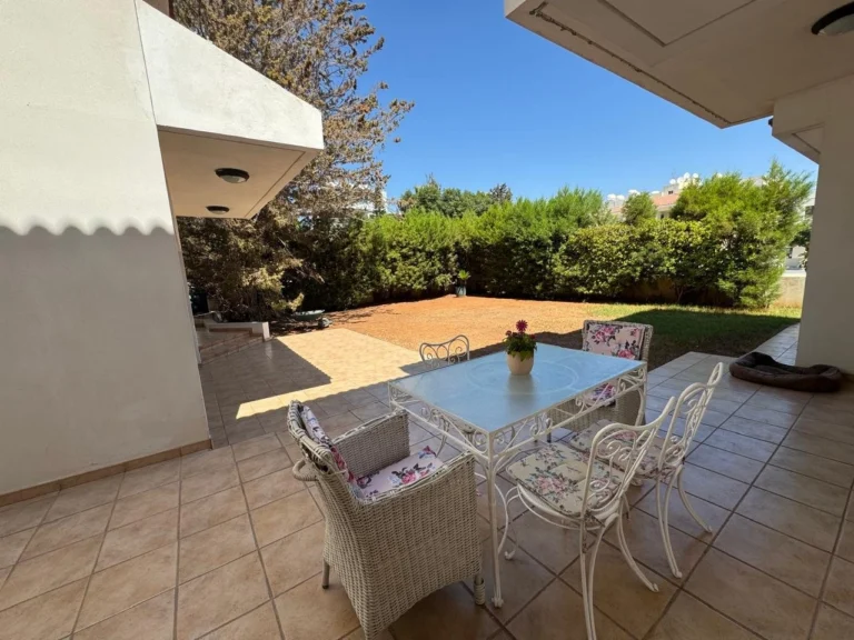 5 Bedroom House for Sale in Larnaca – Agios Nikolaos, Limassol District