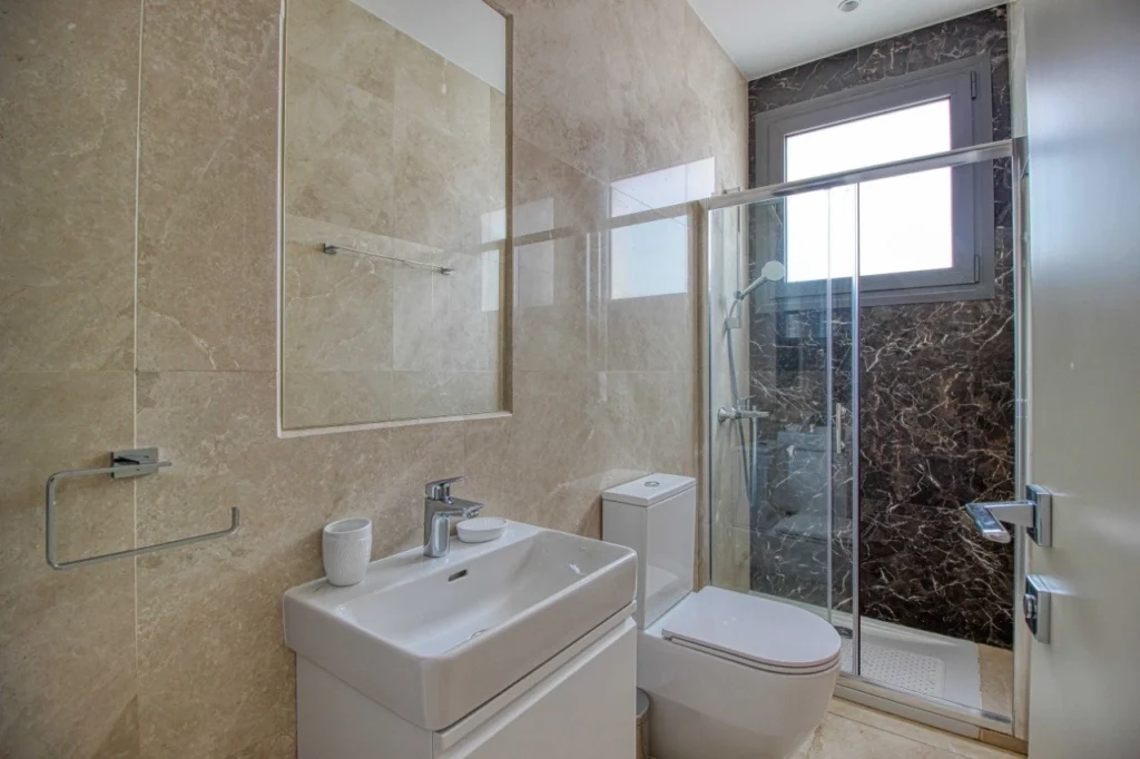 2 Bedroom Apartment for Rent in Germasogeia – Tourist Area, Limassol District