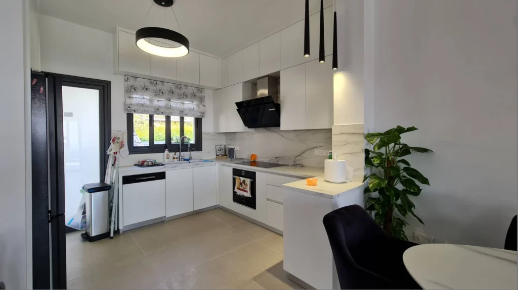 5 Bedroom House for Sale in Souni, Limassol District