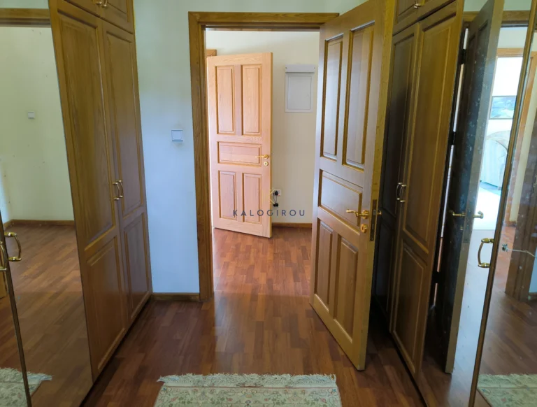 5 Bedroom House for Sale in Aradippou, Larnaca District