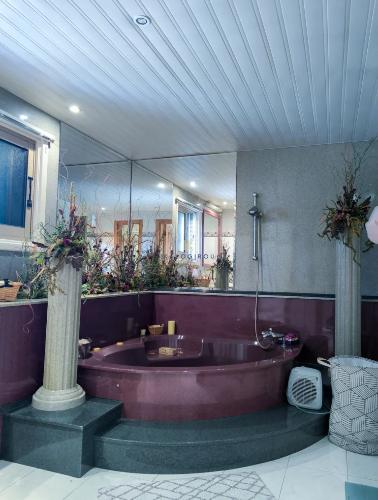 5 Bedroom House for Sale in Aradippou, Larnaca District