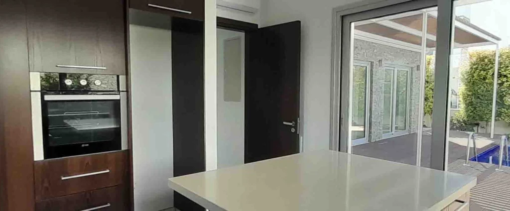 4 Bedroom House for Sale in Geroskipou, Paphos District