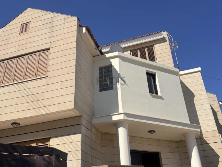Cheap Houses and Villas for Sale Nicosia up to 600000 euro