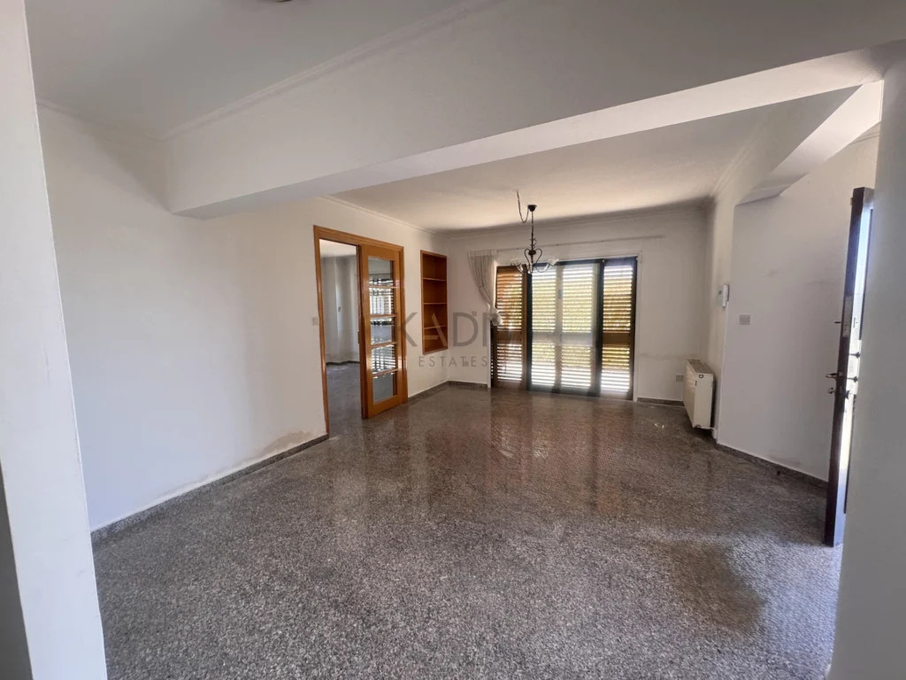 3 Bedroom House for Sale in Strovolos, Nicosia District