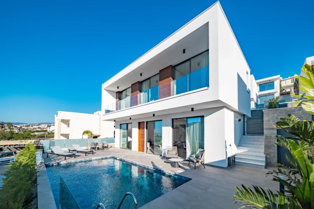 3 Bedroom House for Sale in Chlorakas, Paphos District