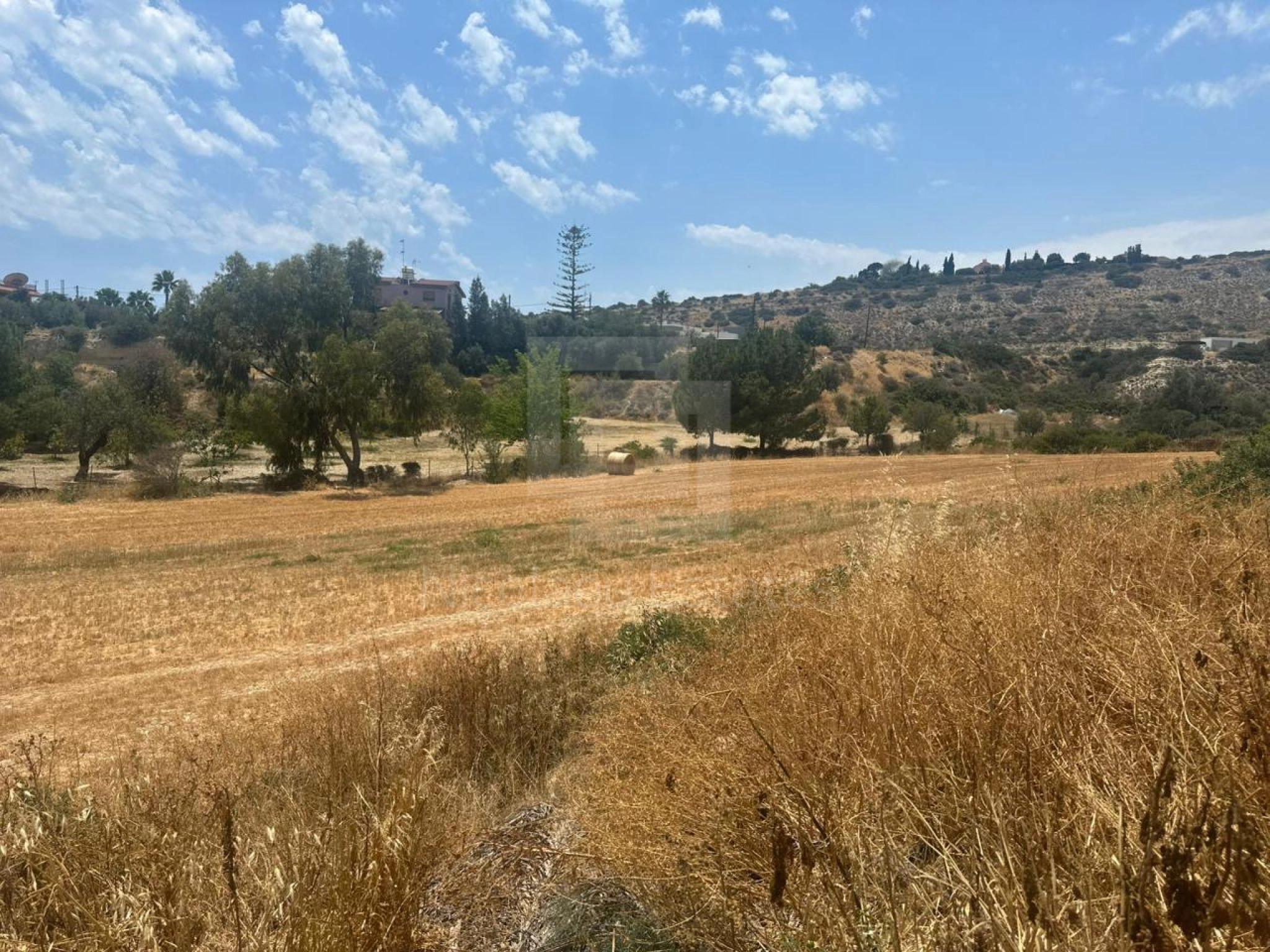 6,292m² Plot for Sale in Agios Tychonas, Limassol District