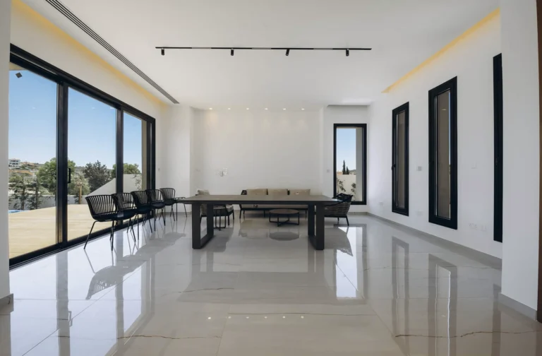 5 Bedroom House for Sale in Agios Tychonas, Limassol District