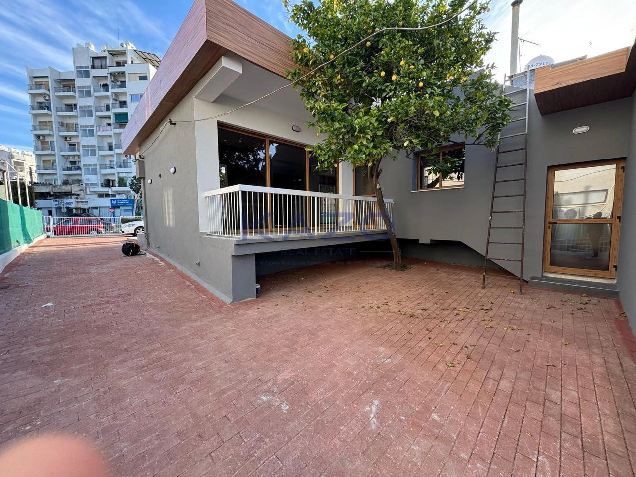 200m² Building for Rent in Limassol – Apostolos Andreas