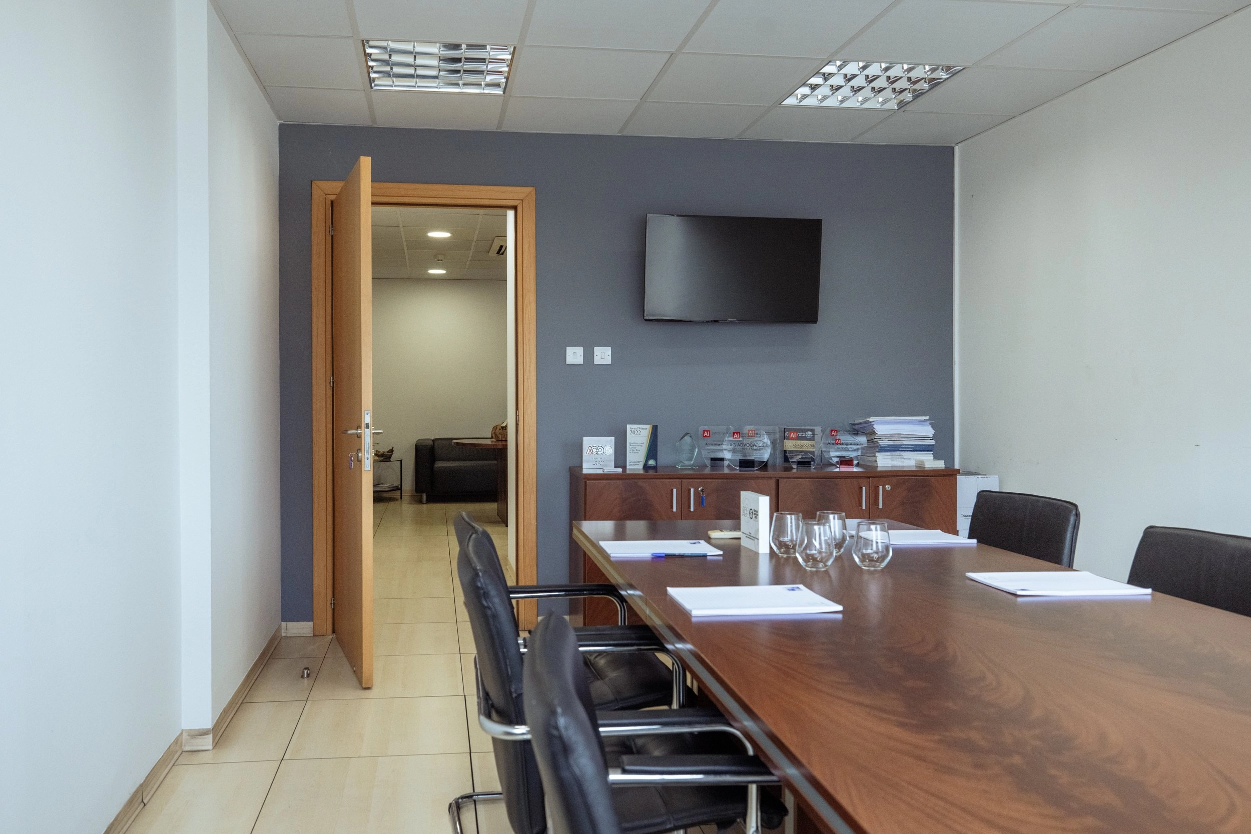 300m² Office for Rent in Larnaca – Agios Nikolaos, Limassol District