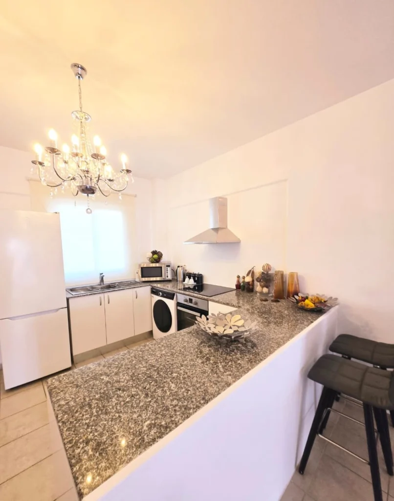 2 Bedroom Apartment for Rent in Parekklisia, Limassol District