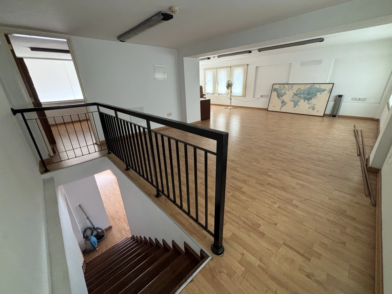 200m² Office for Rent in Limassol District