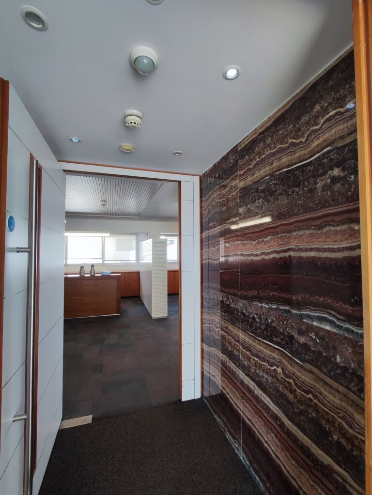 400m² Office for Rent in Nicosia – Trypiotis