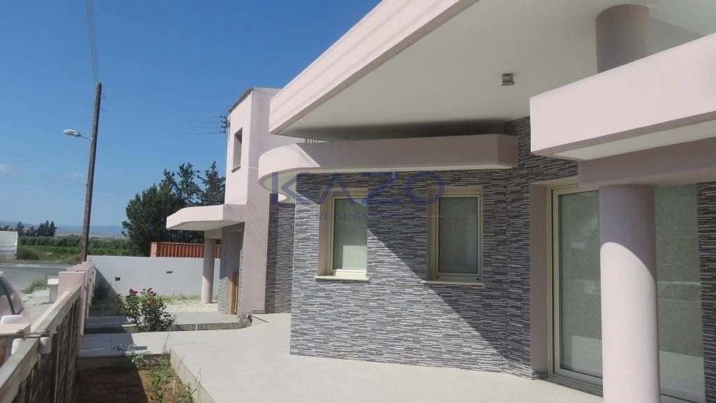 4 Bedroom House for Sale in Trachoni Lemesou, Limassol District